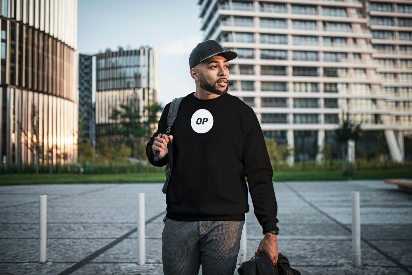 Optimism Crypto Sweater Black